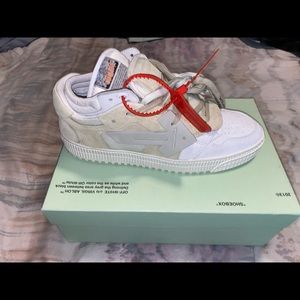 OFF WHITE c/o VIRGIL ABLOH sneakers